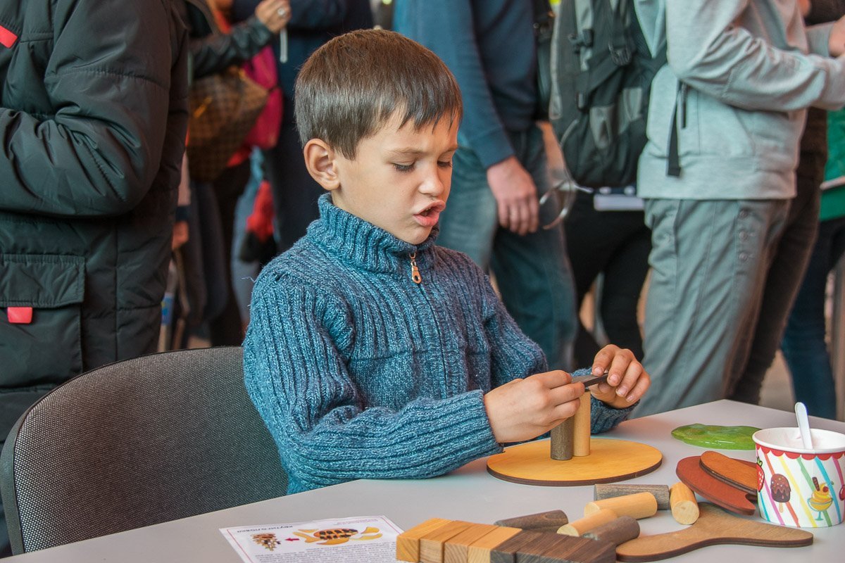 Подошел к заданию со всей ответственностью 