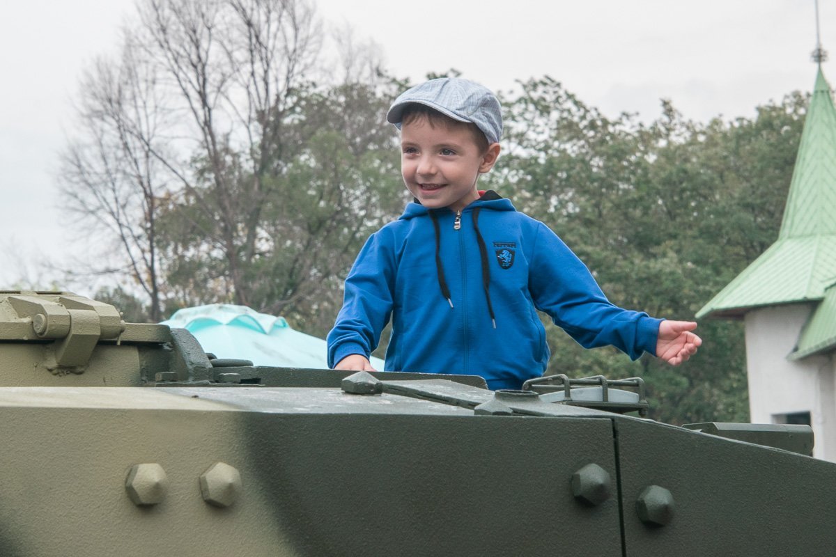 Берегись, танксит, грядут школьные будни