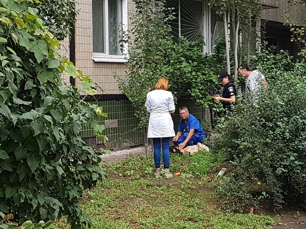 Скончался на месте Скончался на месте