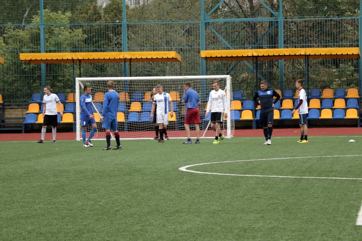 В соревновании участвовали 9 команд