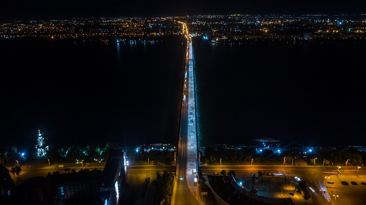 Вид на Новый мост и Левый берег Вид на Новый мост и Левый берег