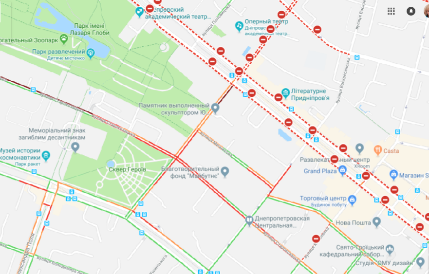 В Днепре на дорогах образовались огромные пробки из-за перекрытий 2