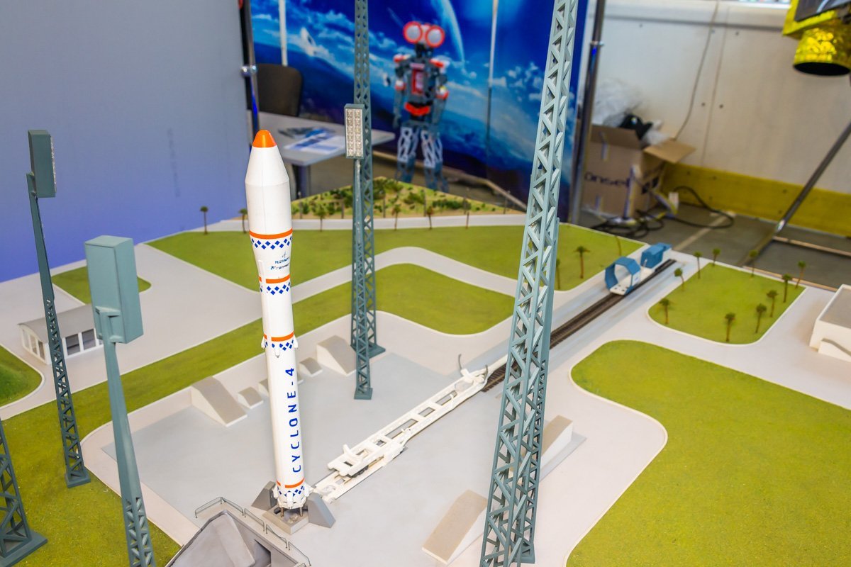 Космическая экспозиция - это нечто Космическая экспозиция - это нечто