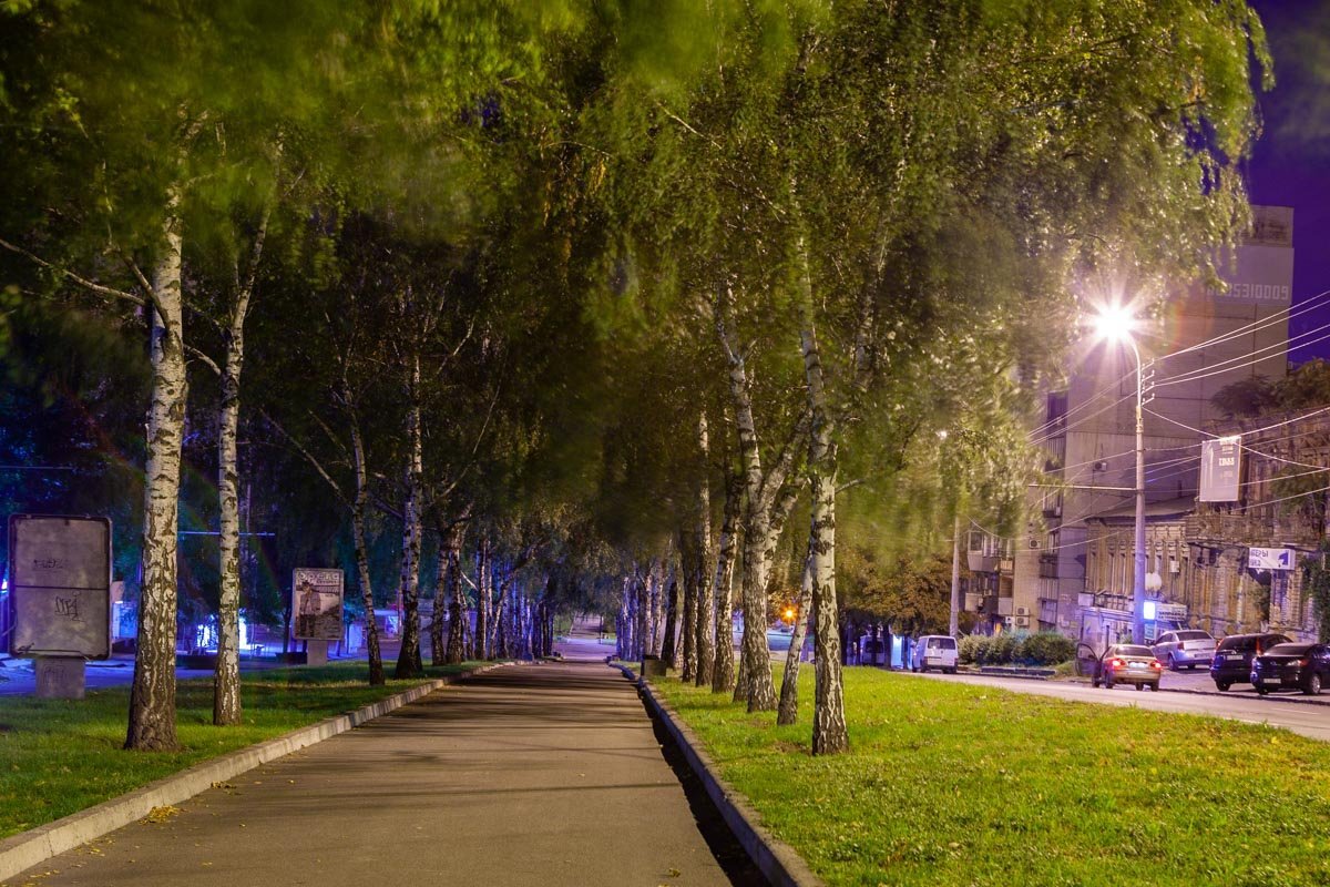 Улицы и дворыздесь прекрасно освещены и можно чувствовать себя в безопасности