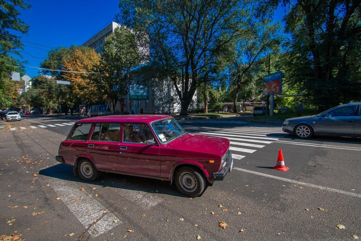 Инцидент случился возле перекрестка с улицей Феодосийской