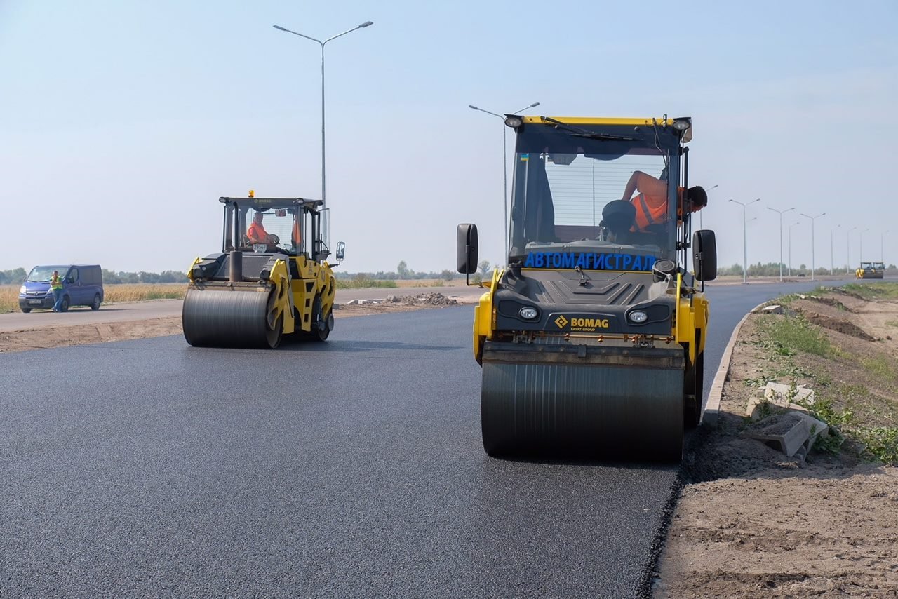 Днепр и Киев соединяют новой четырехполосной трассой 10