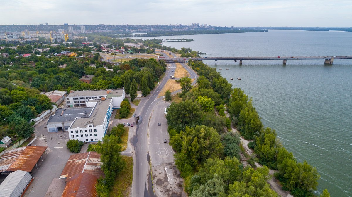 Шум волн успокоит нервы после пары заездов Шум волн успокоит нервы после пары заездов