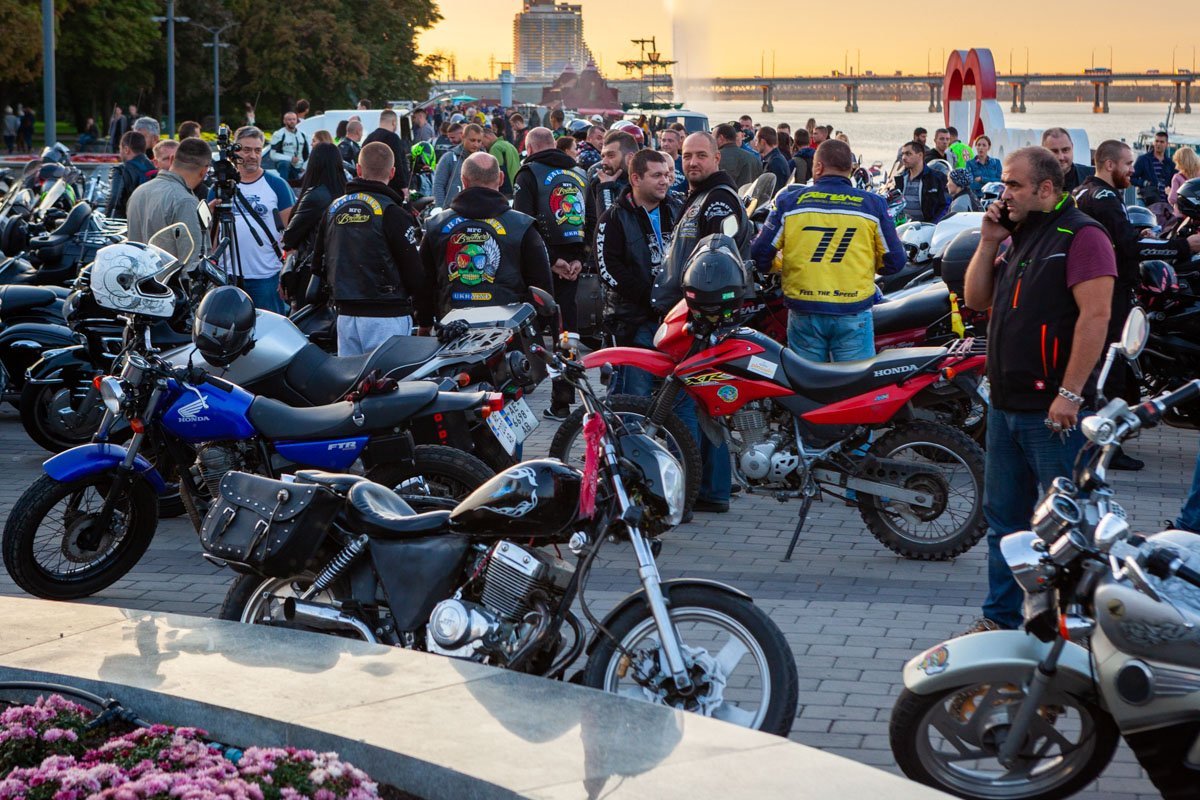 В честь этого дня в Днепре состоялся масштабный мотопробег