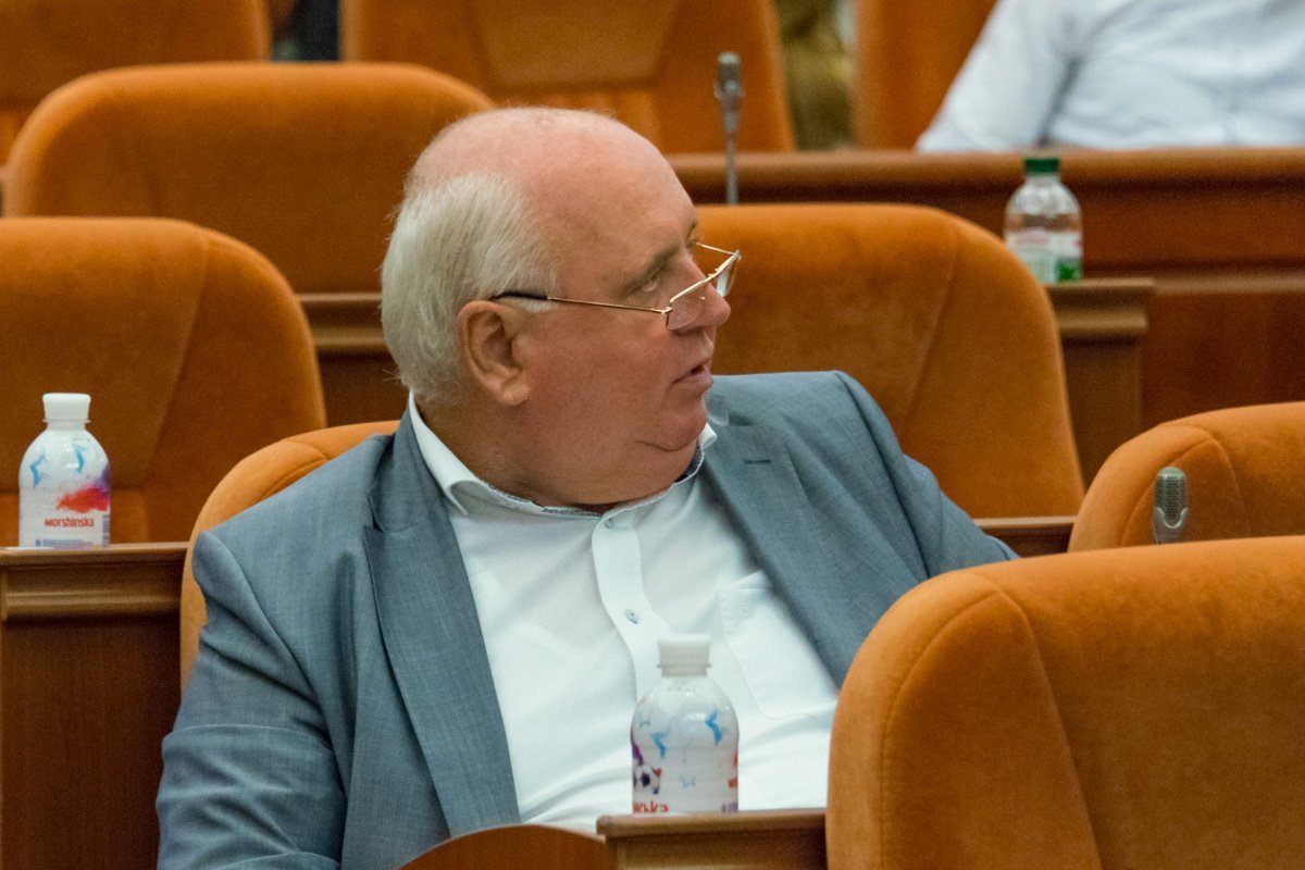 Ты просишь меня зарегистрироваться на сессии, но ты делаешь это без уважения Ты просишь меня зарегистрироваться на сессии, но ты делаешь это без уважения