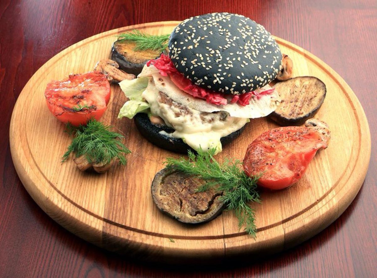 ТОП мест в Днепре, где можно поесть вкусные бургеры 2