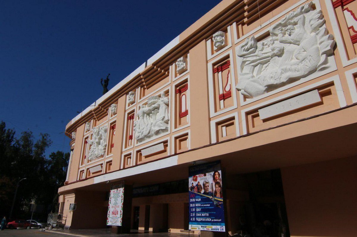 Глеб Пригунов: «Театральный фестиваль и почти полная реконструкция помещения - так готовимся к 100-летию театра им. Шевченко» 1