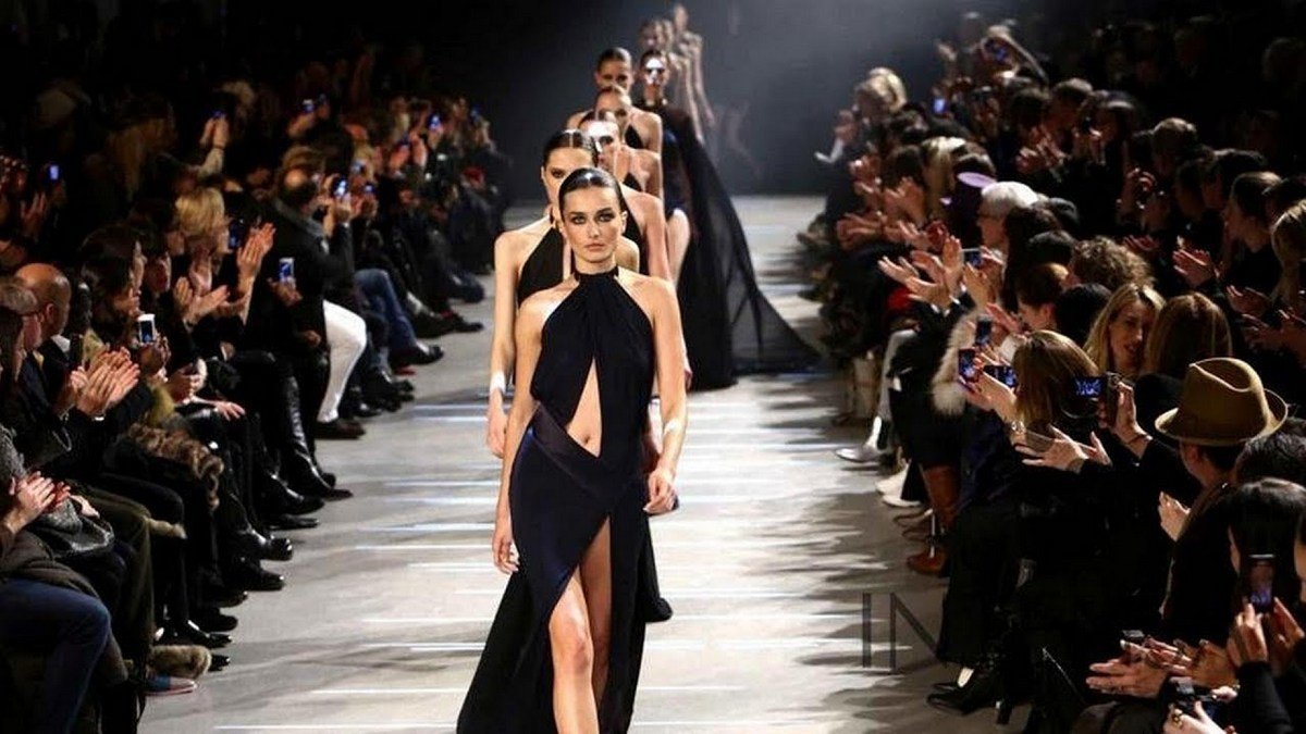 Дефилировать как модель - просто Дефилировать как модель - просто