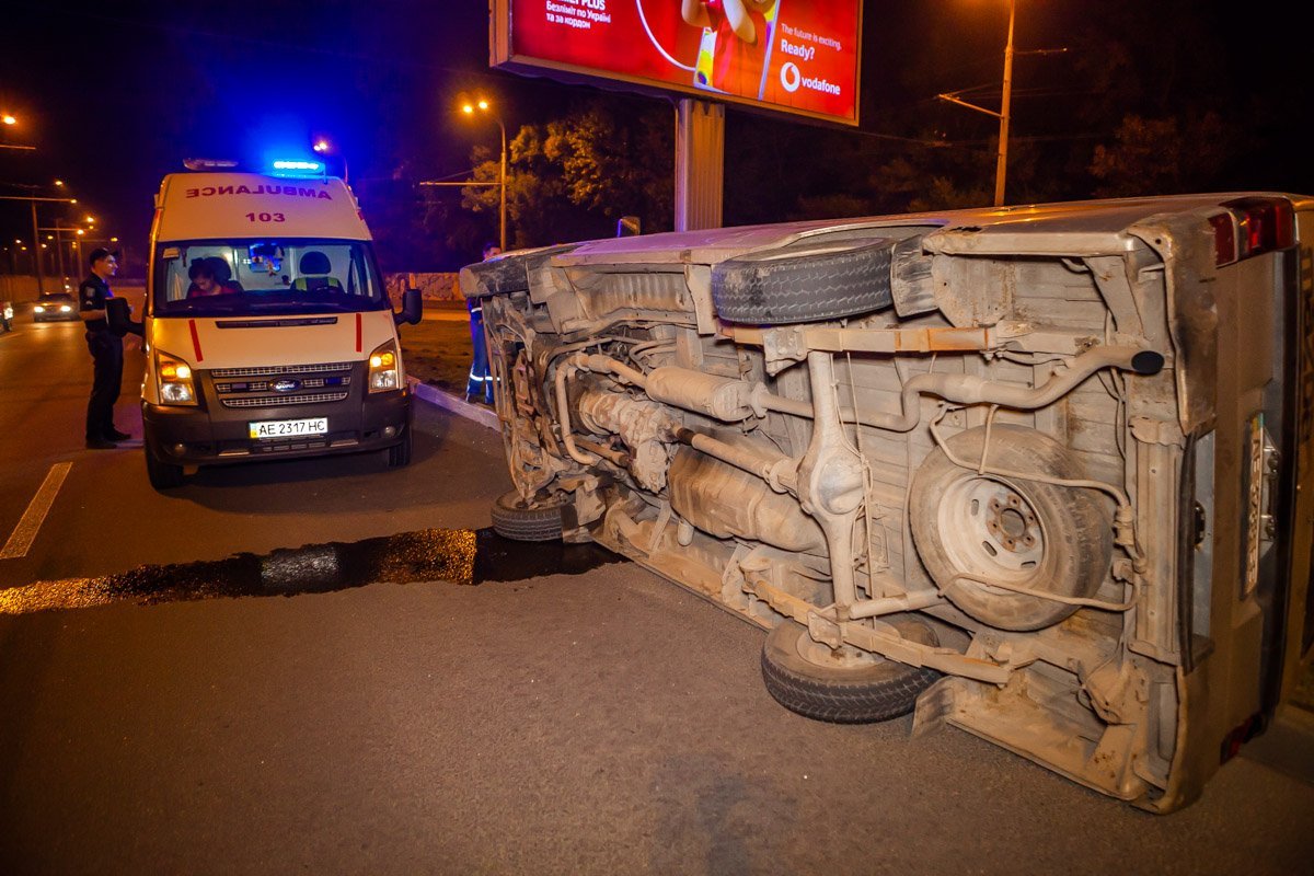 Инцидент произошел в районе Кайдакского моста Инцидент произошел в районе Кайдакского моста