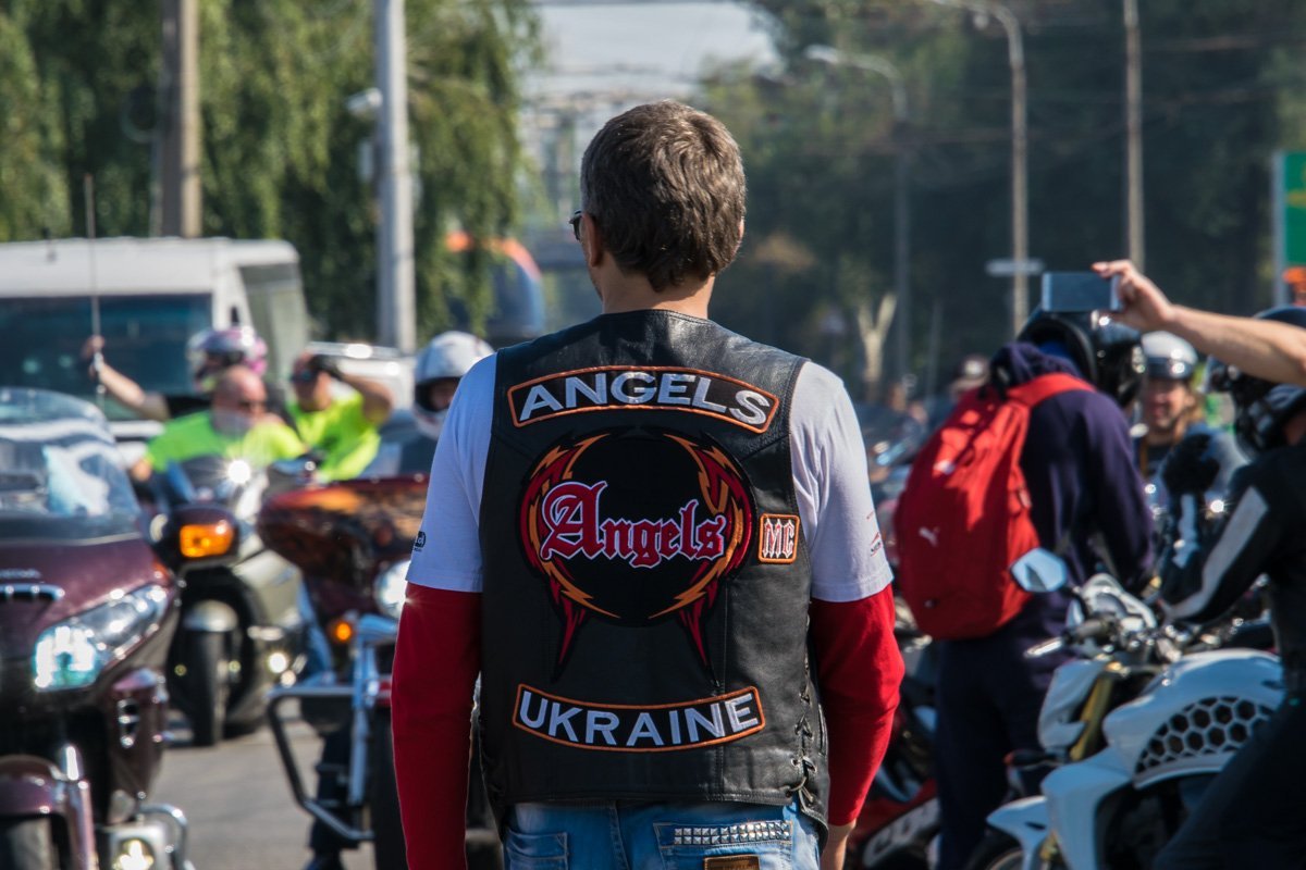 Экипировка для мотоспорта - отдельная культура 