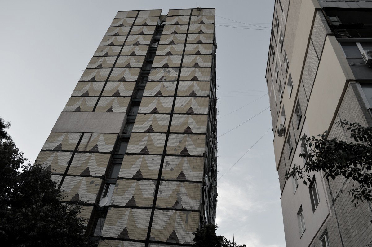 Стены закроют тебя от солнца Стены закроют тебя от солнца