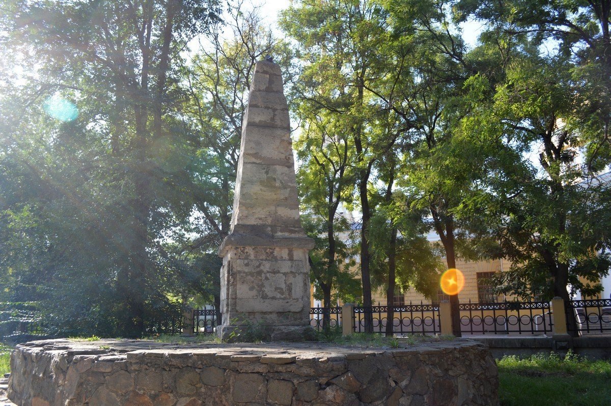 Наша миля стоит на Соборной площади Наша миля стоит на Соборной площади