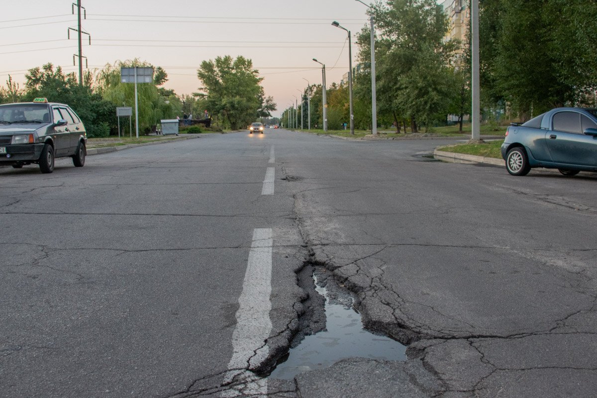 Немного погрызанная дорога