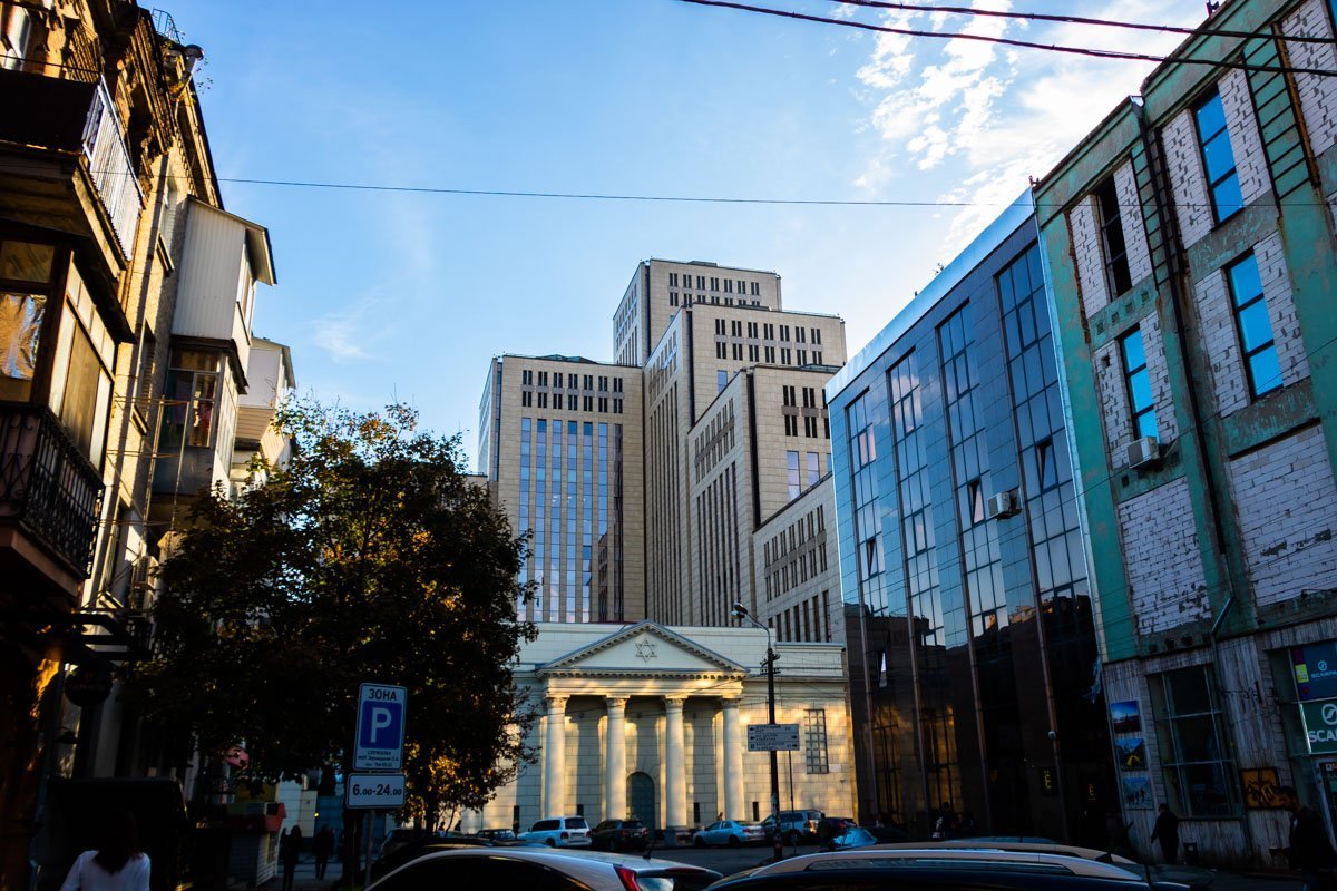 История еврейской общины в нашем городе началась чуть ли не с самого его основания