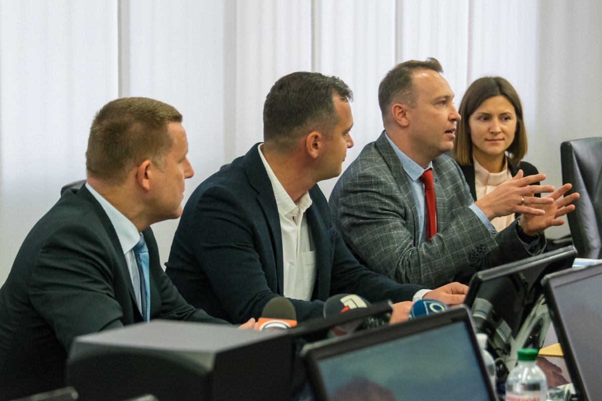 Школа научит пенсионеров защищаться от финансовых мошенников ПриватБанк и городской совет Днепра запускают школу финансовой грамотности для пенсионеров 2