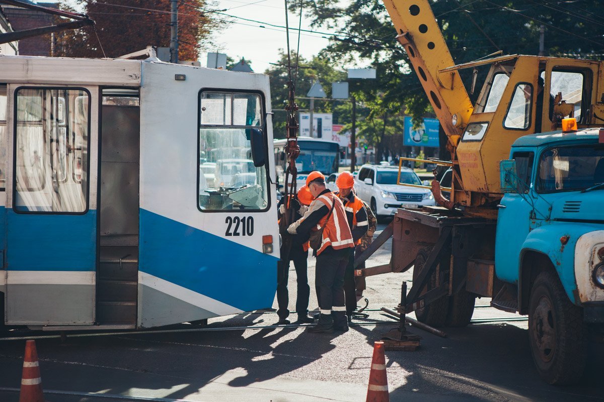 КПшники стараются