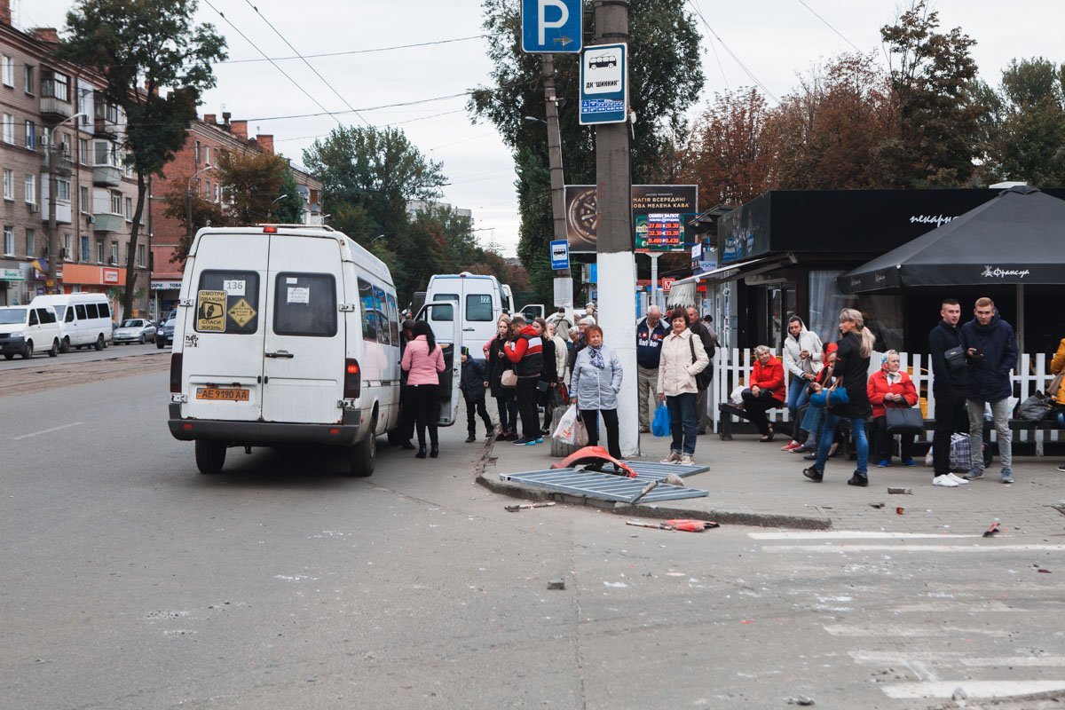 Забор лег отдохнуть Забор лег отдохнуть