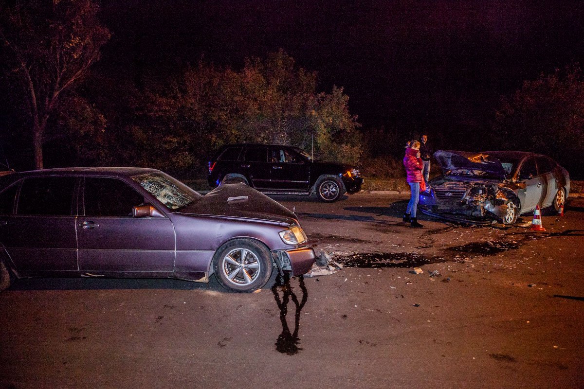 ДТП на проспекте Богдана Хмельницкого ДТП на проспекте Богдана Хмельницкого