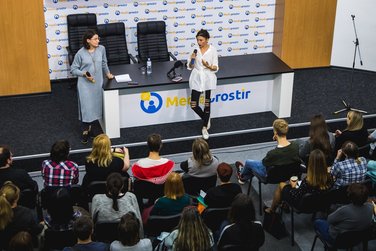 Разговор "по душам" с Иреной Карпой в Mediaprostir