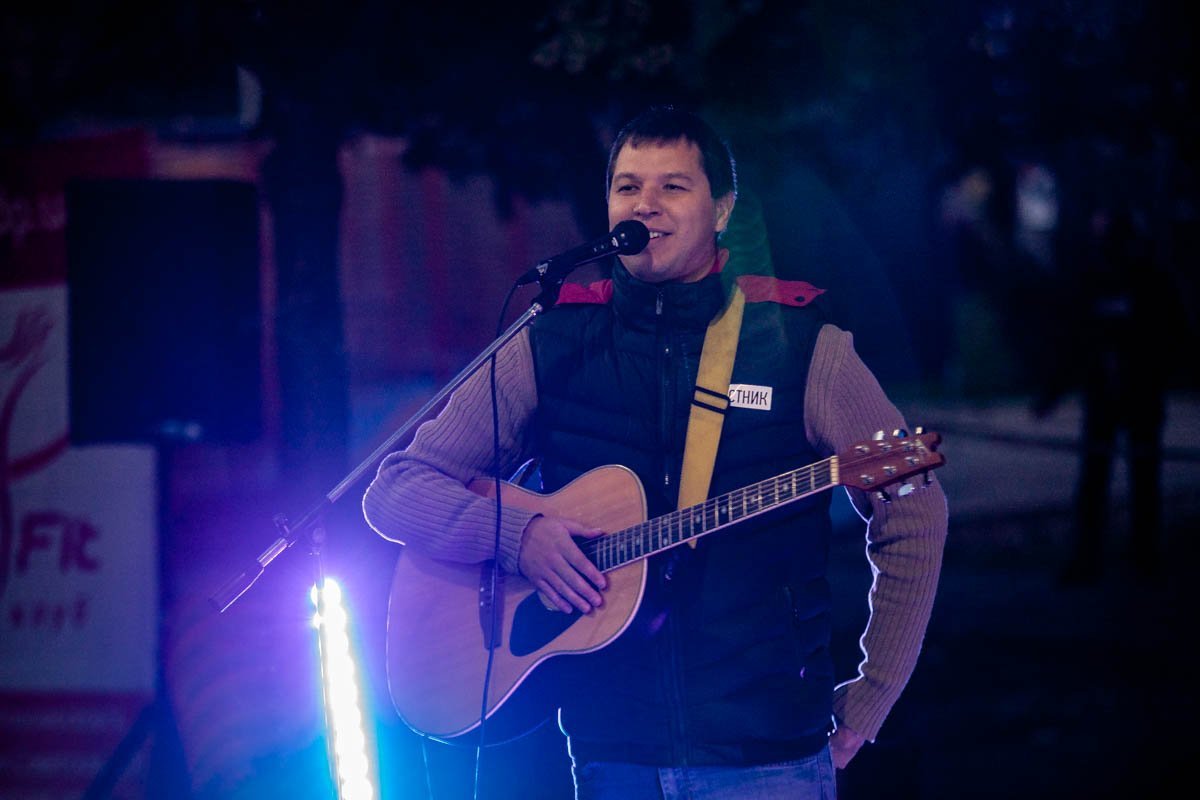 Песня не может изменить мир, но от нее можно получить кайф Песня не может изменить мир, но от нее можно получить кайф