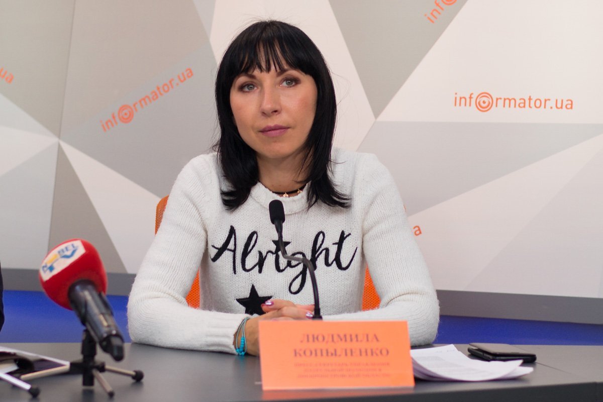 Людмила Копыленко — пресс-секретарь патрульной полиции Днепропетровской области Людмила Копыленко — пресс-секретарь патрульной полиции Днепропетровской области