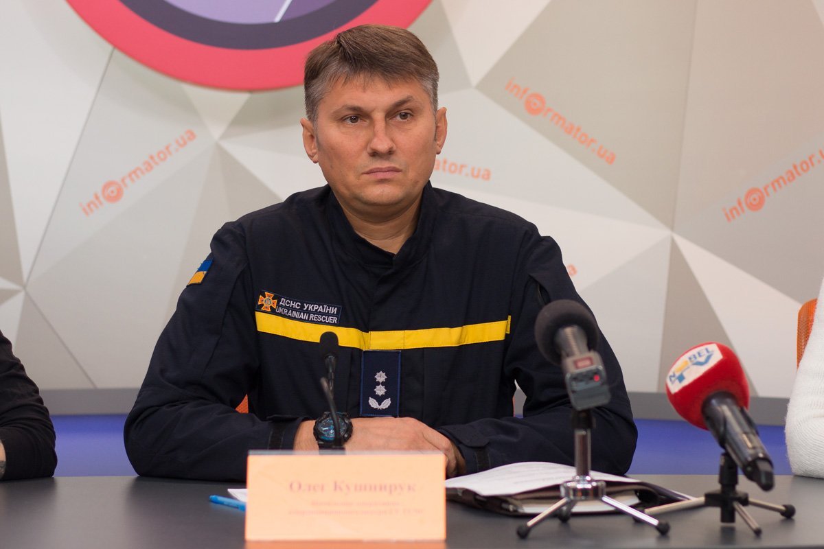 Олег Кушнирук — начальник оперативно-координационного центра ГУ ГСЧС Олег Кушнирук — начальник оперативно-координационного центра ГУ ГСЧС