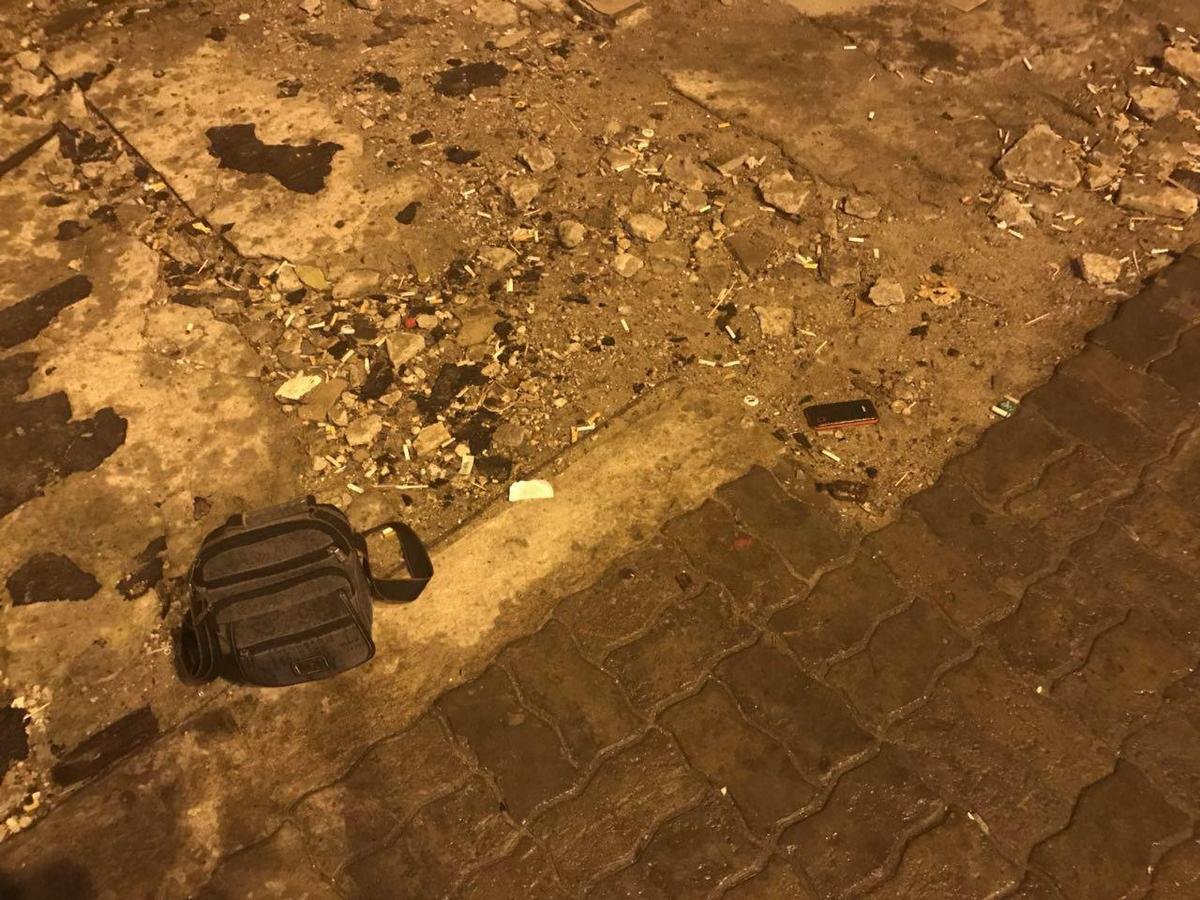 У мужчины украли борсетку и телефон У мужчины украли борсетку и телефон