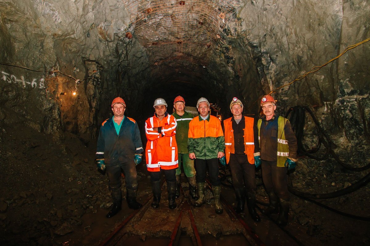 Бригада метростроители на участке между станциями Центральная и Музейная