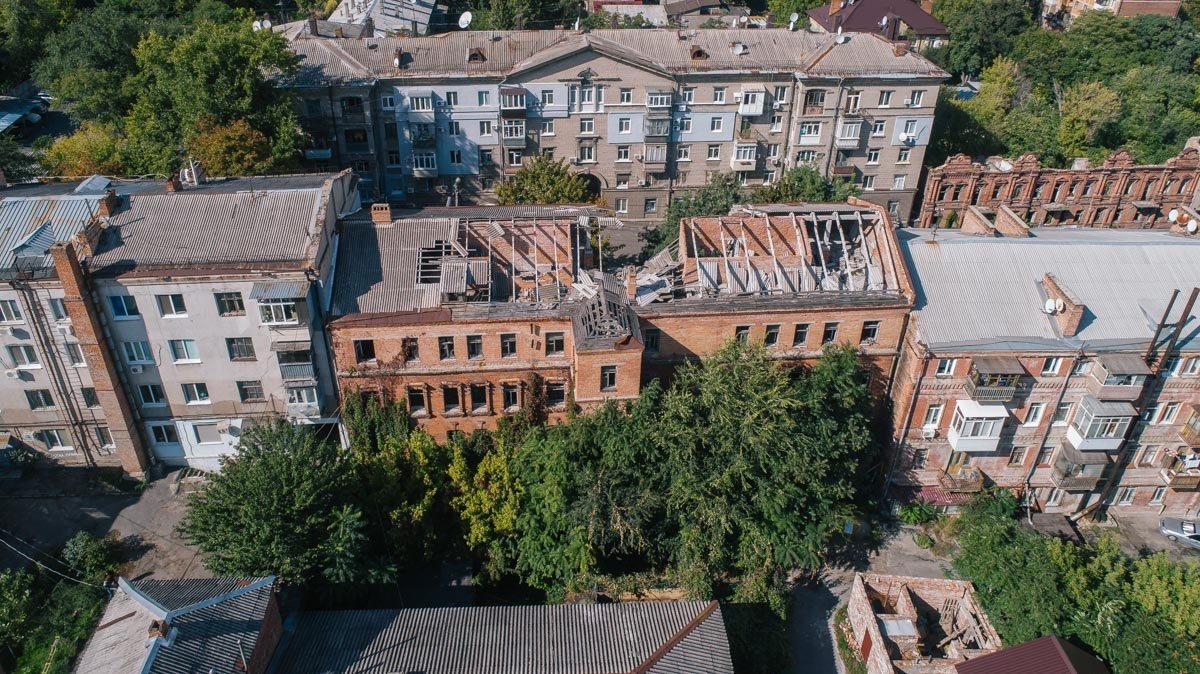 С верой и надеждой в сердце, что у городских властей дойдут руки до этого дома С верой и надеждой в сердце, что у городских властей дойдут руки до этого дома