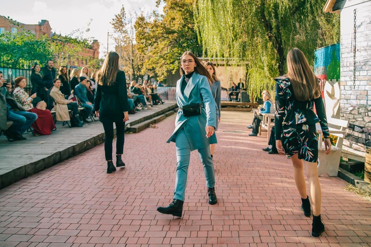 Вдохновением для коллекции стала акварель 