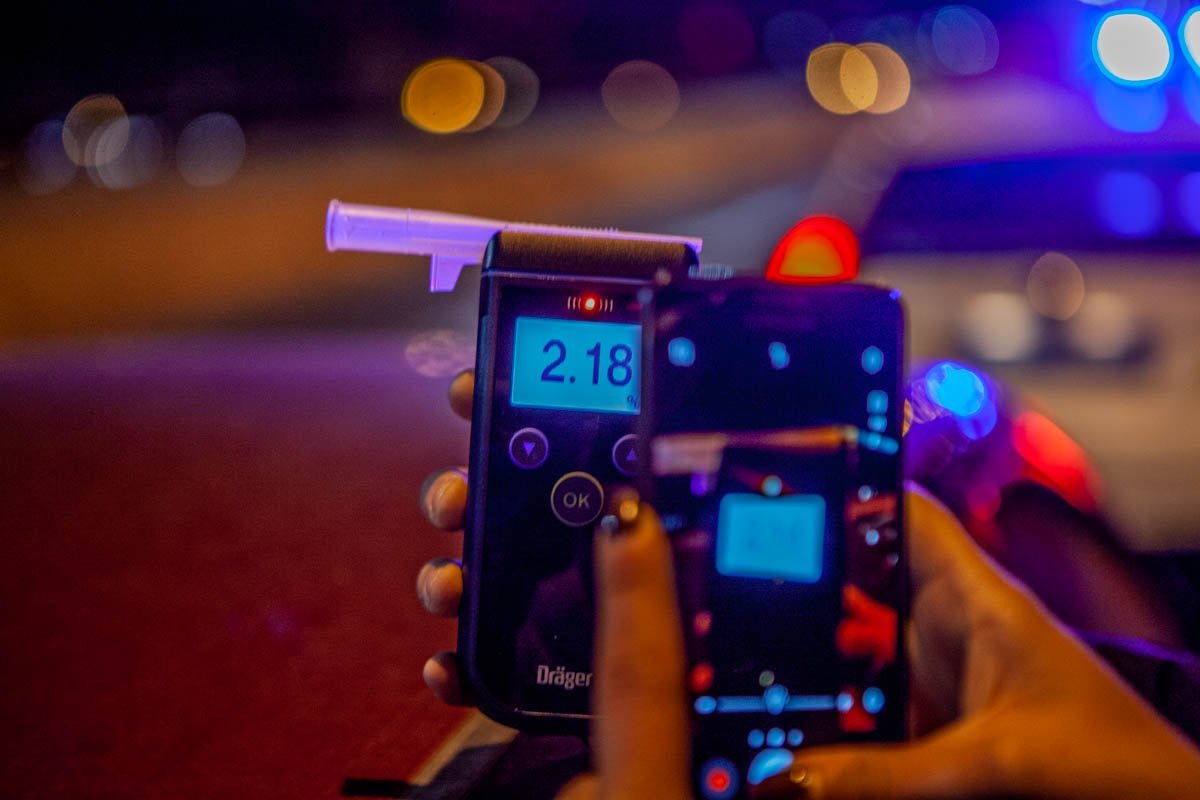 Драгер показал 2,18 промилле алкоголя в крови девушки, управлявшей авто Драгер показал 2,18 промилле алкоголя в крови девушки, управлявшей авто