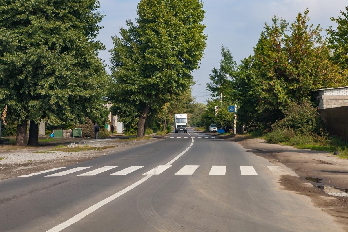 Рядом находится лицей, поэтому переходы крайне необходимы