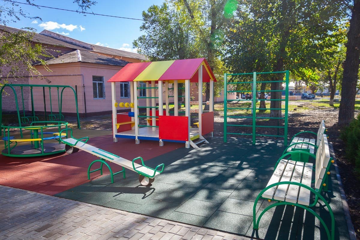 школа оборудована всем необходимым школа оборудована всем необходимым