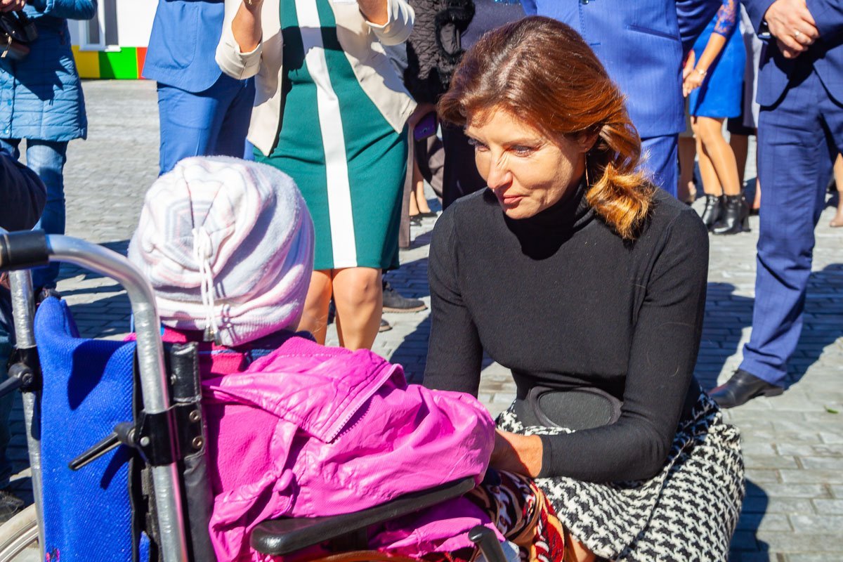 Первая Леди пообщалась с детьми Первая Леди пообщалась с детьми