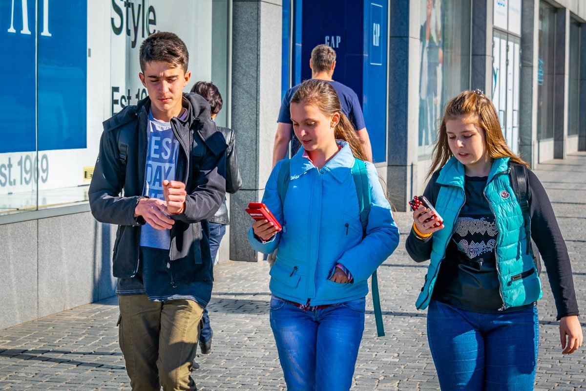 Общество Интернет-экстравертов