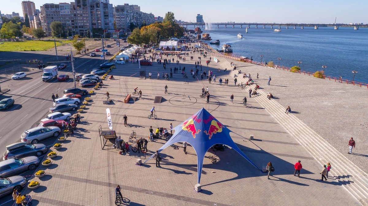 Мероприятие заняло весь Фестивальный причал