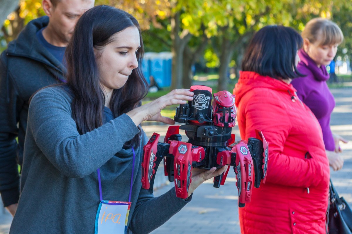 На мероприятии работала арена роботов