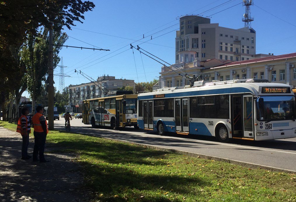 На месте ожидается следователь по ДТП