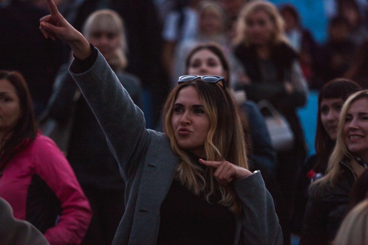 Кто здесь лучшая фанатка? Кто здесь лучшая фанатка?