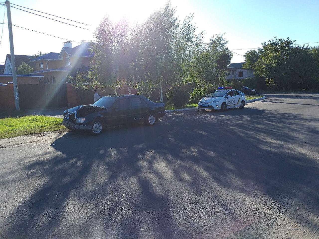 На пересечении улицы Воронежской и Образцова столкнулись Mercedes и микроавтобус Volkswagen