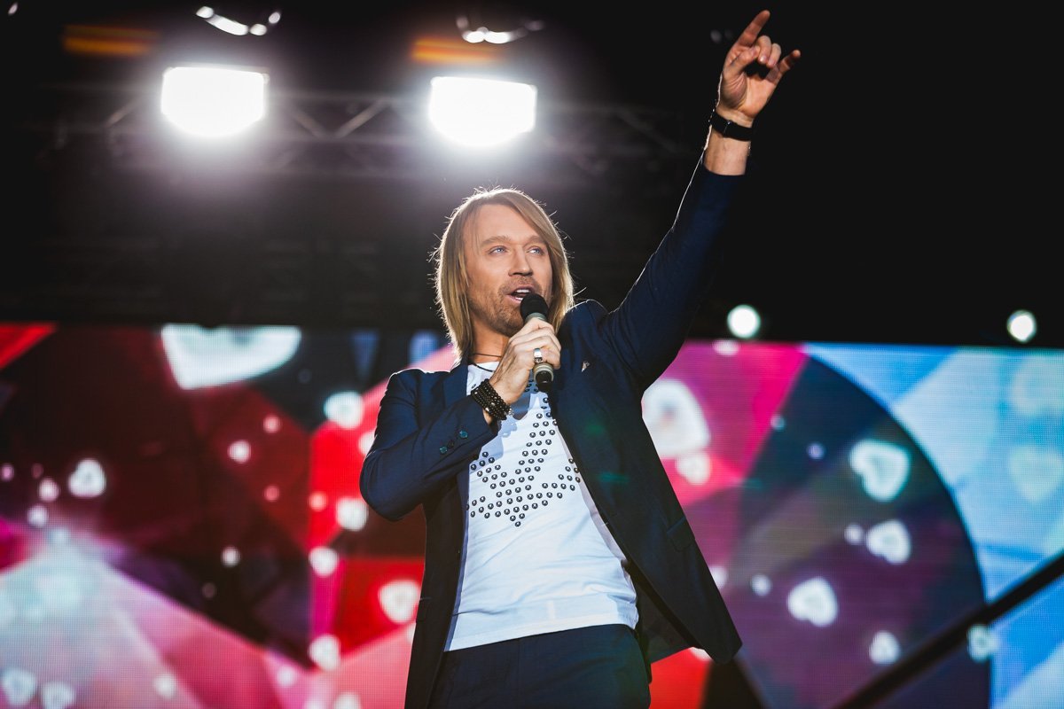 Его выход произвел фурор Его выход произвел фурор