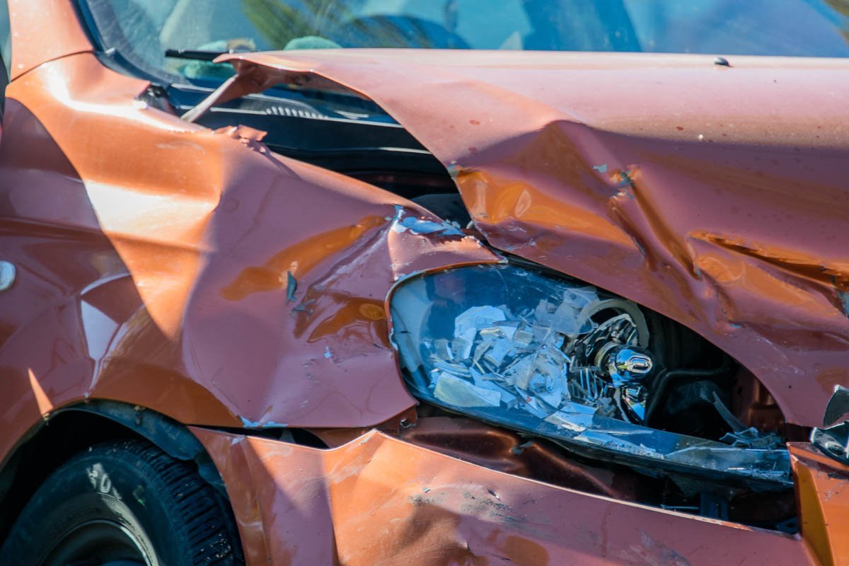 Несмотря на существенные повреждения автомобилей, происшествие обошлось без жертв Несмотря на существенные повреждения автомобилей, происшествие обошлось без жертв