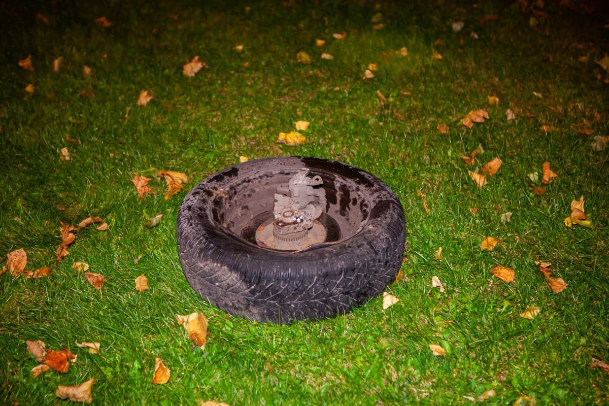 У Renault также вырвало колесо У Renault также вырвало колесо