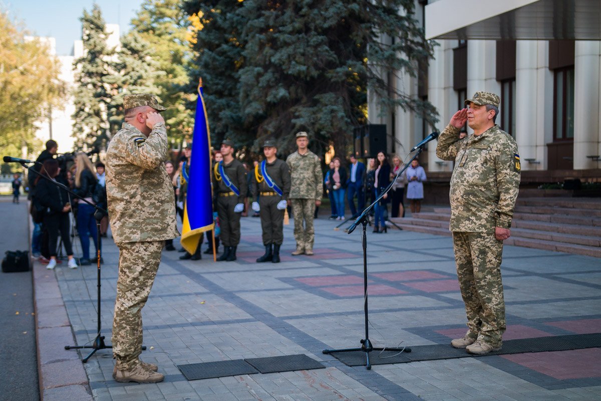 Церемония началась в 12:00