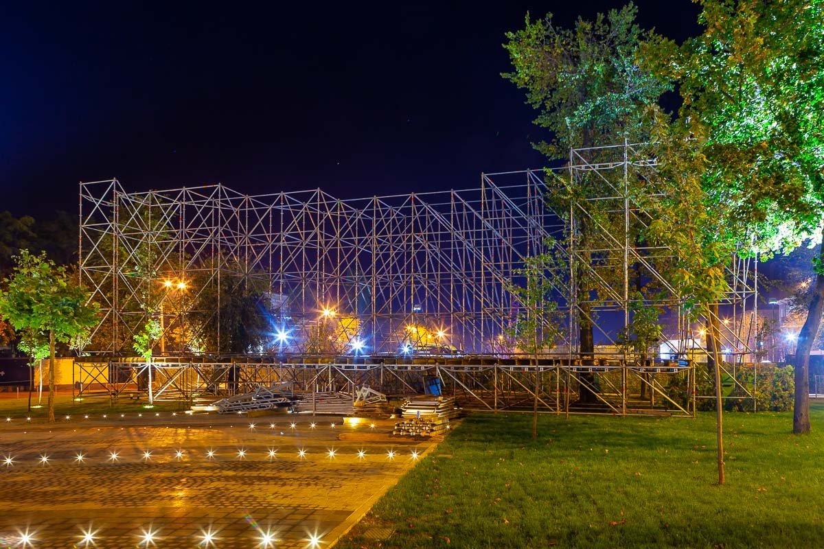 В Днепре ко Дню Украинского Казачества готовят уникальное световое 3D шоу В Днепре ко Дню Украинского Казачества готовят уникальное световое 3D шоу