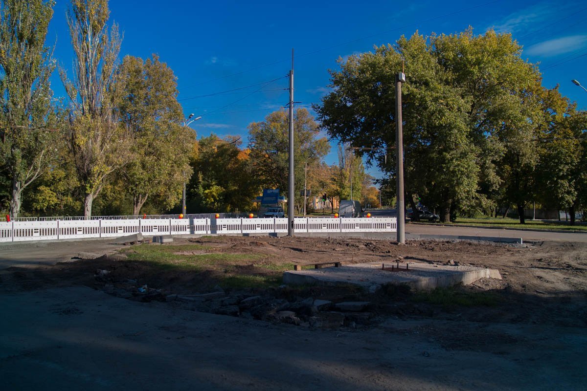 Месяц назад закончить строительство кольца обещали к ноябрю Месяц назад закончить строительство кольца обещали к ноябрю